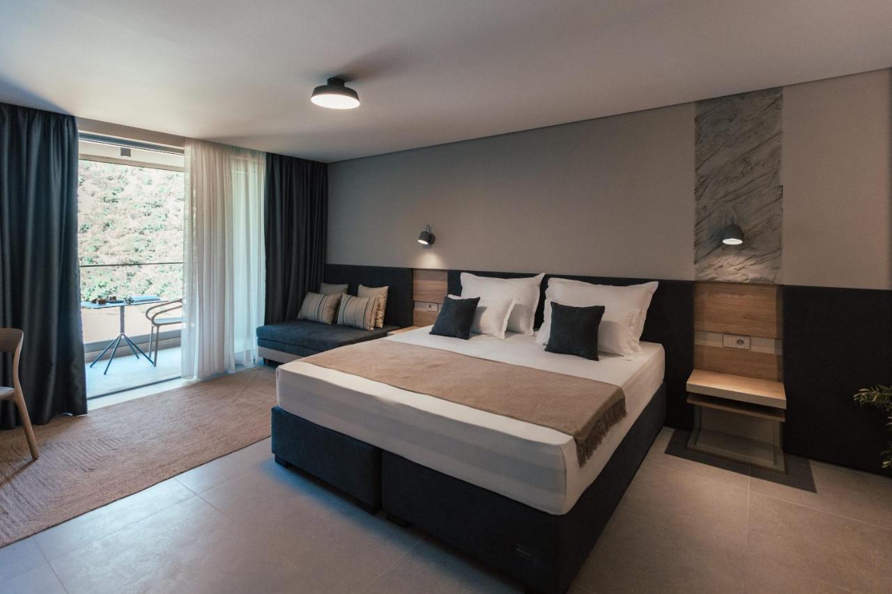 Boutique Hotel Mavie - Adults Only เนอุม ภายนอก รูปภาพ