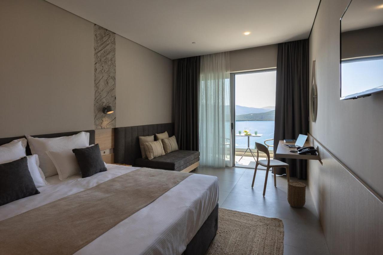 Boutique Hotel Mavie - Adults Only เนอุม ภายนอก รูปภาพ